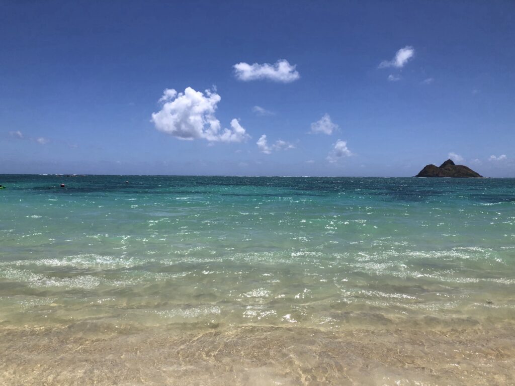 ラニカイビーチの綺麗な海