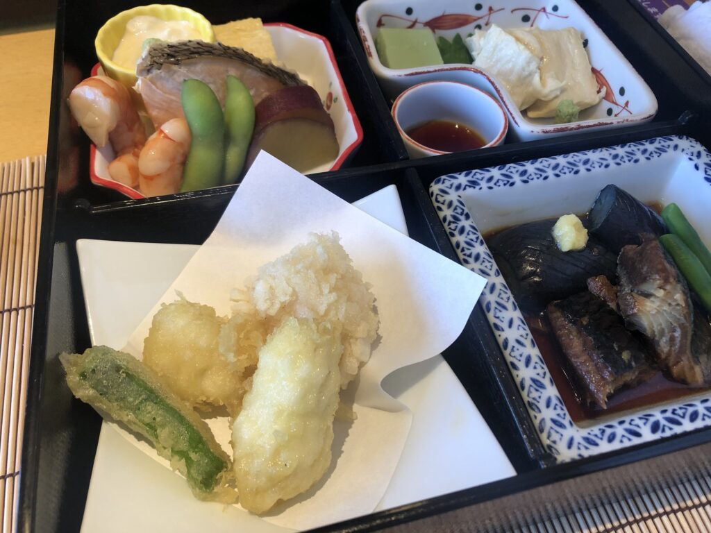 松山閣の湯葉・京料理