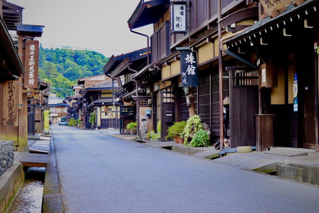 飛騨高山の古い街並み