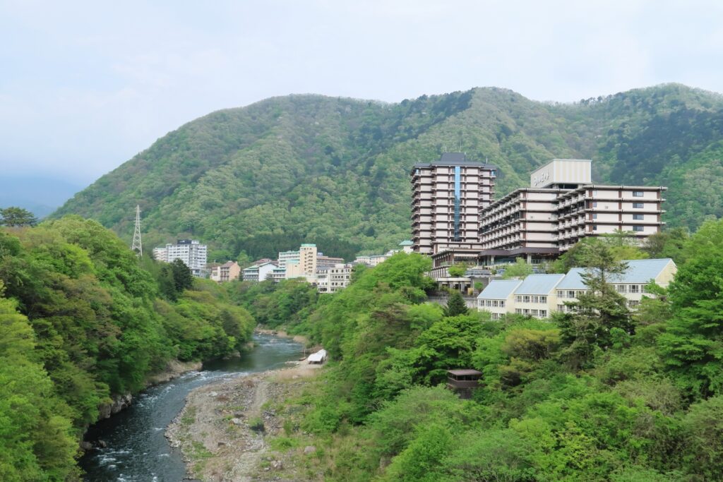 夏の鬼怒川温泉の風景